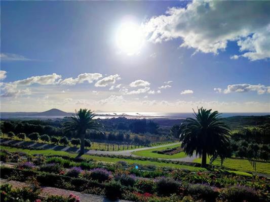 Seascape Peninsula Bach Villa Kaitaia Exterior photo